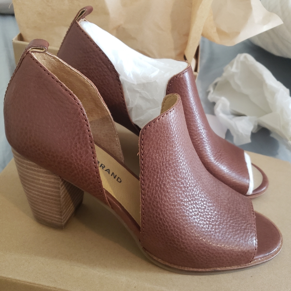 Lucky brand shoes